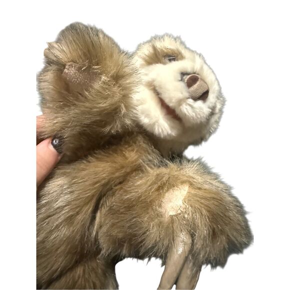 Folkmanis Two toed Baby Sloth Puppet 11" Long Stuffed Animal - Picture 4 of 14